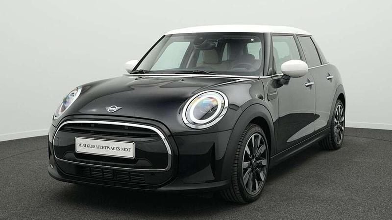 Schwarz Gebraucht 2024 Mini Cooper Classic Kleinwagen | 28.873 € (Superpreis) - Bild 1/4