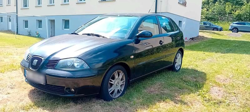 Schwarz Gebraucht 2005 Seat Ibiza Kleinwagen | 900 € (Guter Preis) - Bild 1/4
