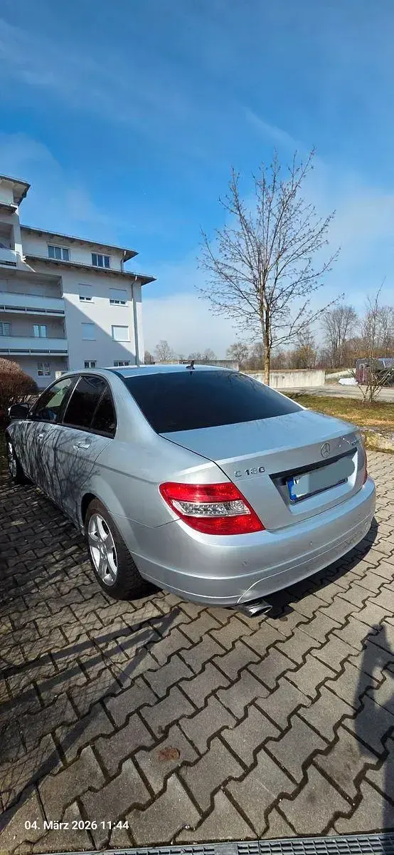 Usata Mercedes C180 156 CV (114 kW) 2008 Argento Berlina
