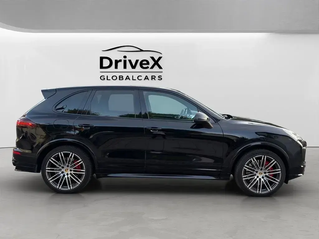 Gebraucht Porsche Cayenne GTS 441 PS (324 kW) 2017 Schwarz SUV