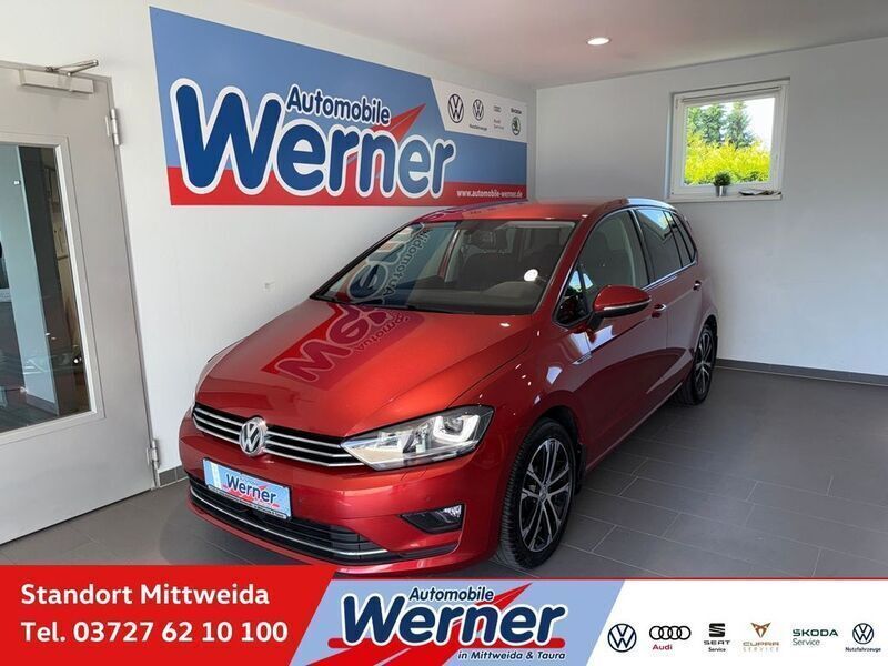 Rot Gebraucht 2015 VW Golf Sportsvan LOUNGE Van / Kleinbus | 16.880 € (Etwas zu teuer) - Bild 1/4