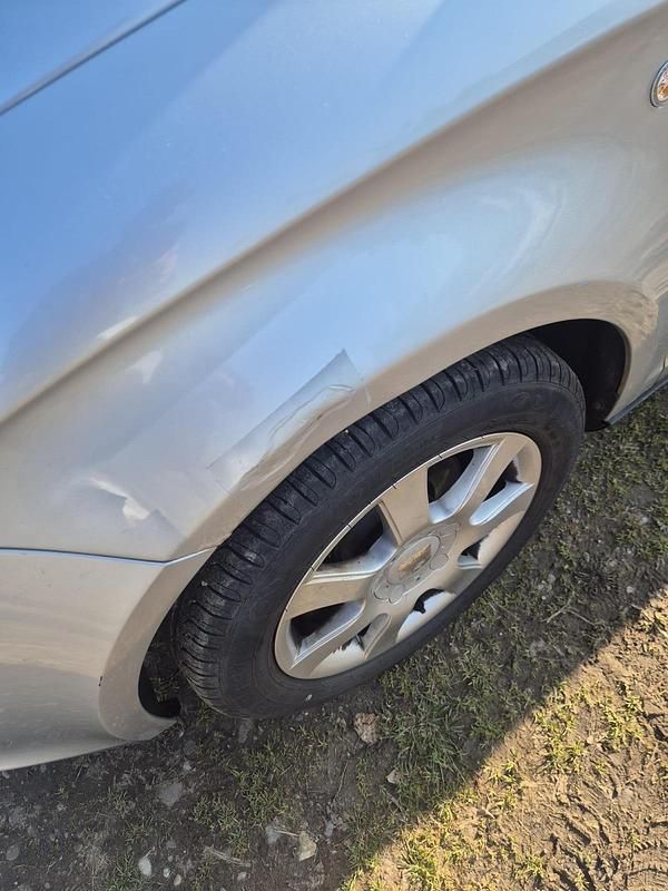 Second-hand Seat Altea 2005 Argintiu Monovolum