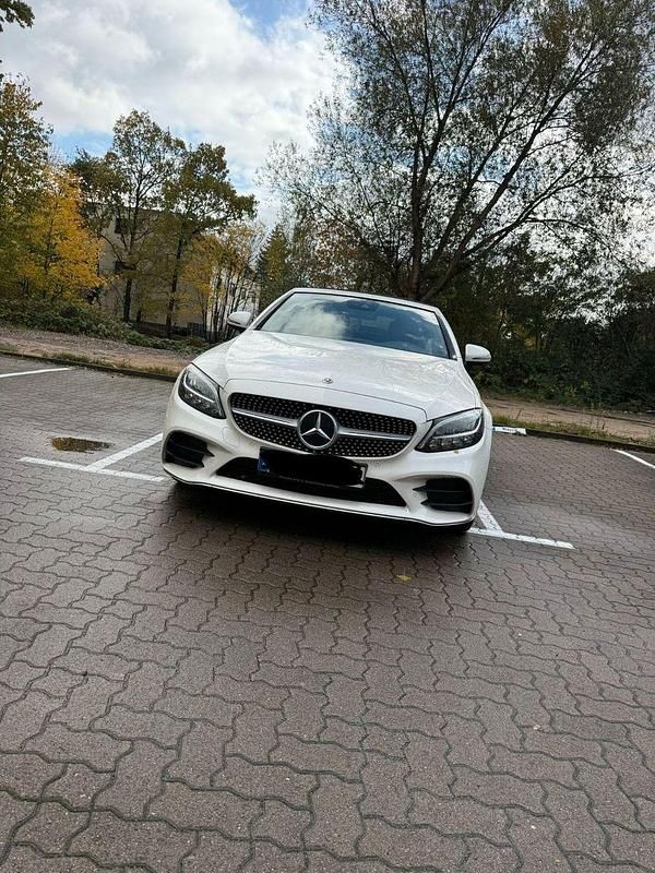 Weiß Gebraucht 2020 Mercedes C200 Cabrio | 31.999 € (Guter Preis) - Bild 1/4