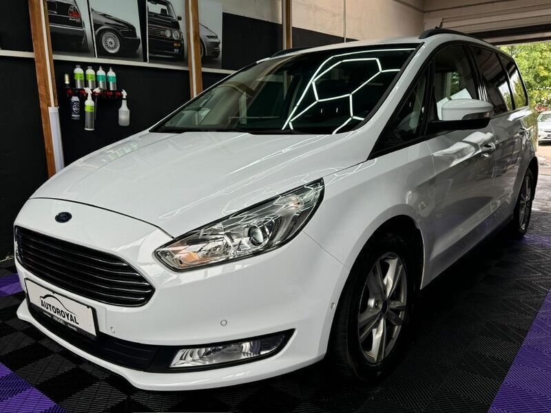 Weiß Gebraucht 2018 Ford Galaxy Van / Kleinbus | 16.900 € (Guter Preis) - Bild 1/4