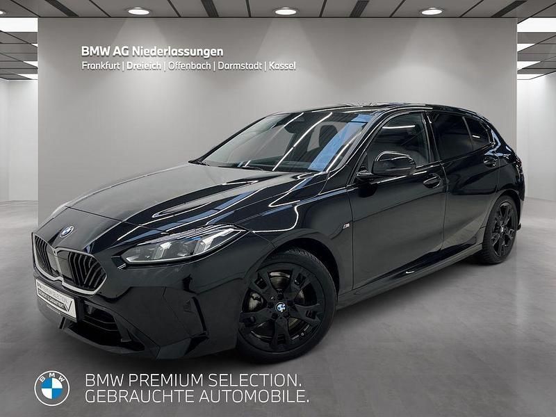 Schwarz Gebraucht 2025 BMW 120 Shadowline Kleinwagen | 35.290 € (Teuer) - Bild 1/3