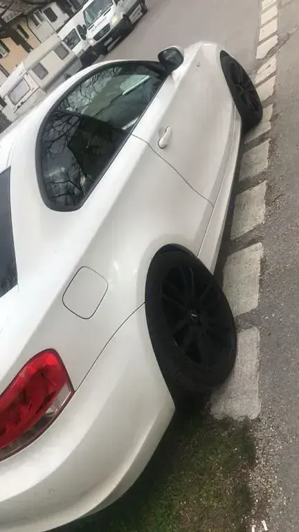 Second-hand BMW 120 170 CP (125 kW) 2011 Alb Hatchback