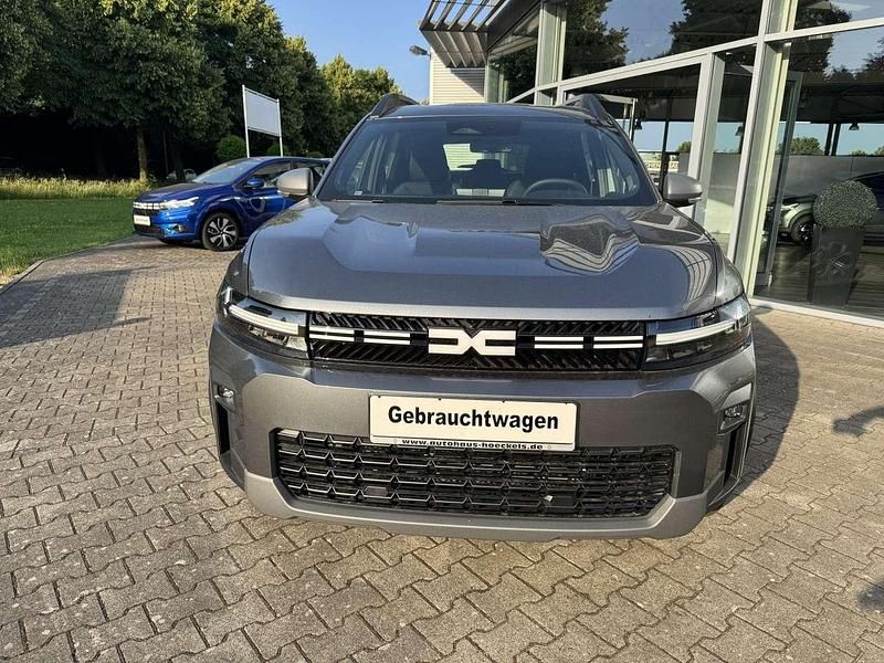 Neu Dacia Bigster Expression 140 PS (102 kW) 2025 Dolomit grau SUV
