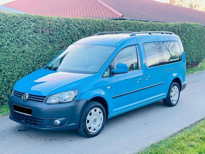 Blau Gebraucht 2011 VW Caddy Maxi Van / Kleinbus | 6.990 € - Bild 1/4