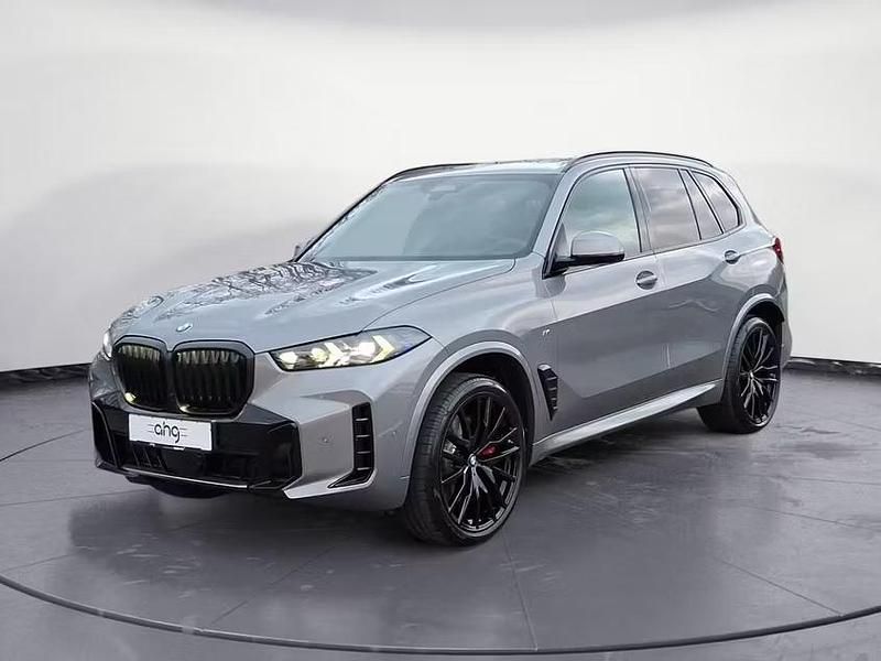 Nouă BMW X5 352 CP (258 kW) 2026 Gri SUV