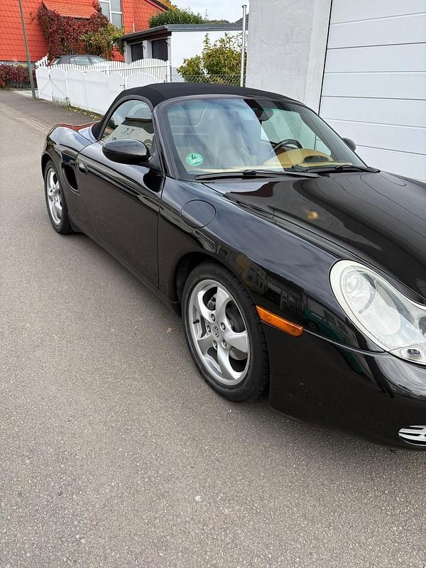 Schwarz Gebraucht 2001 Porsche Boxster Cabrio | 18.450 € (Teuer) - Bild 1/4