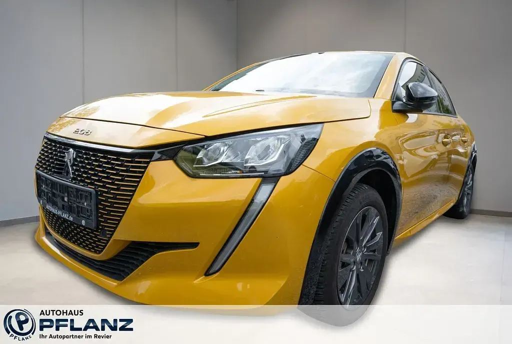 Używany Peugeot e-208 Allure 100 kW (136 KM) 2022 Hatchback