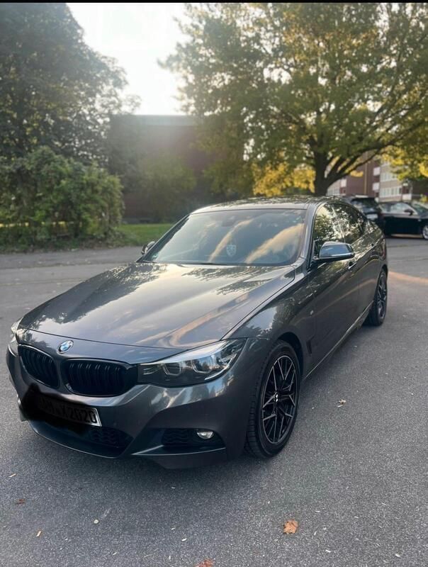 Grau Gebraucht 2019 BMW 320 Gran Turismo M Sport Limousine | 19.000 € (Fairer Preis) - Bild 1/4