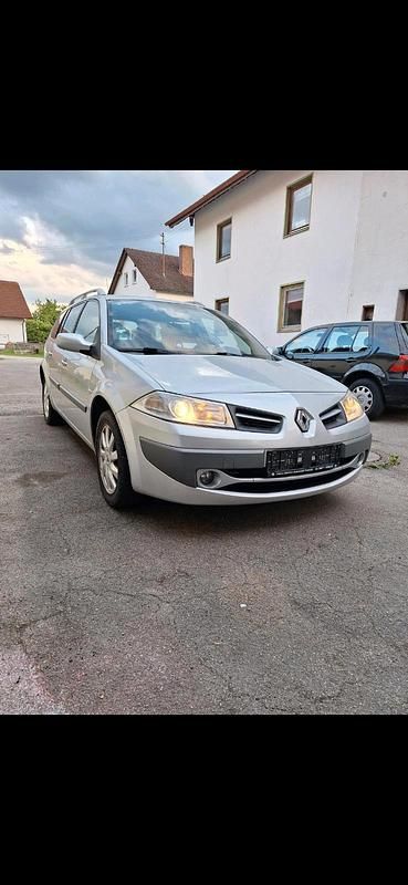 Gebraucht Renault Mégane GrandTour 150 PS (110 kW) 2008 Grau Kombi