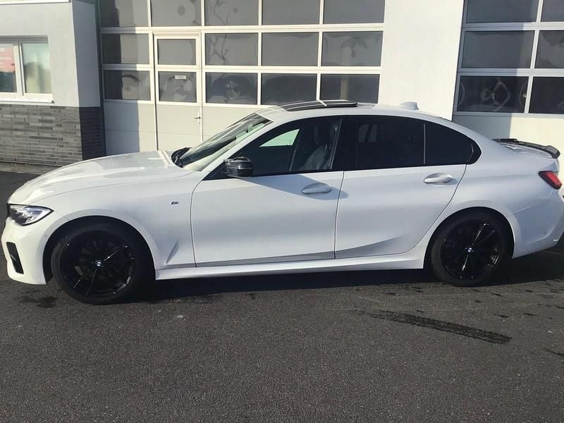 Gebraucht BMW 320 M Sport 184 PS (135 kW) 2020 Weiß Limousine