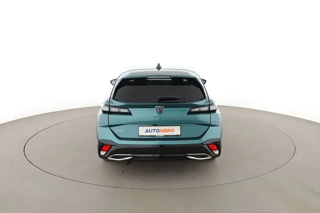 Gebraucht Peugeot 308 Allure 131 PS (96 kW) 2025 Blau Kombi