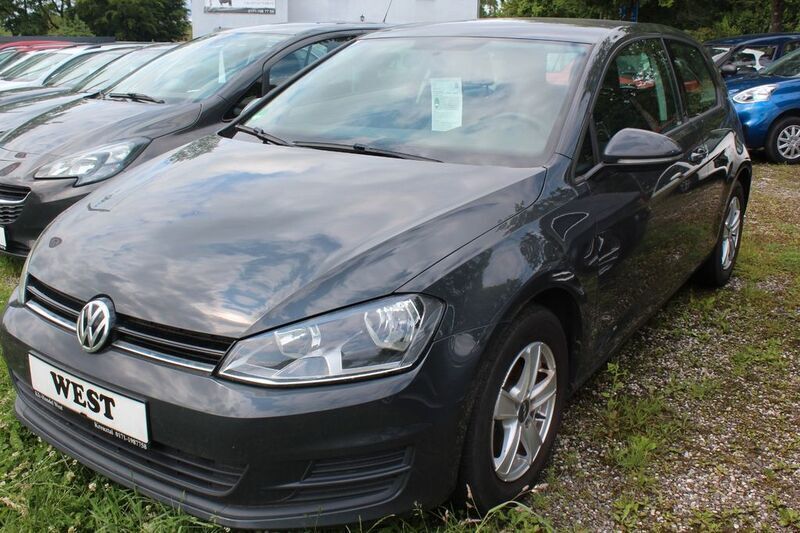 Grau Gebraucht 2015 VW Golf VII Limousine | 6.990 € (Superpreis) - Bild 1/1