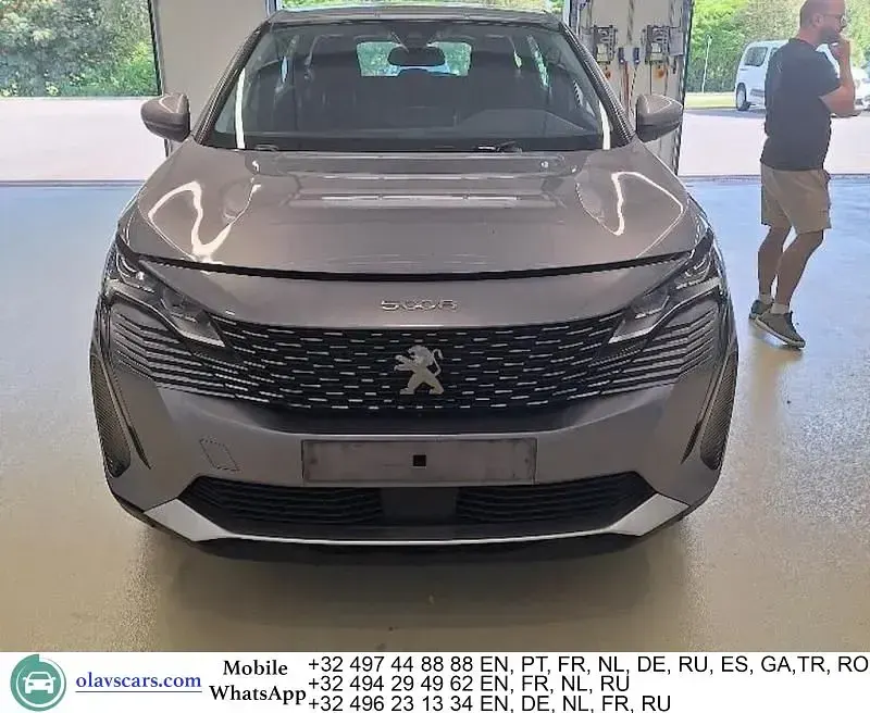 Gebraucht Peugeot 5008 131 PS (96 kW) 2021 Grau SUV