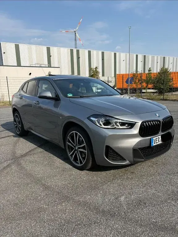 Gebraucht BMW X2 M Sport 150 PS (110 kW) 2021 Silber SUV