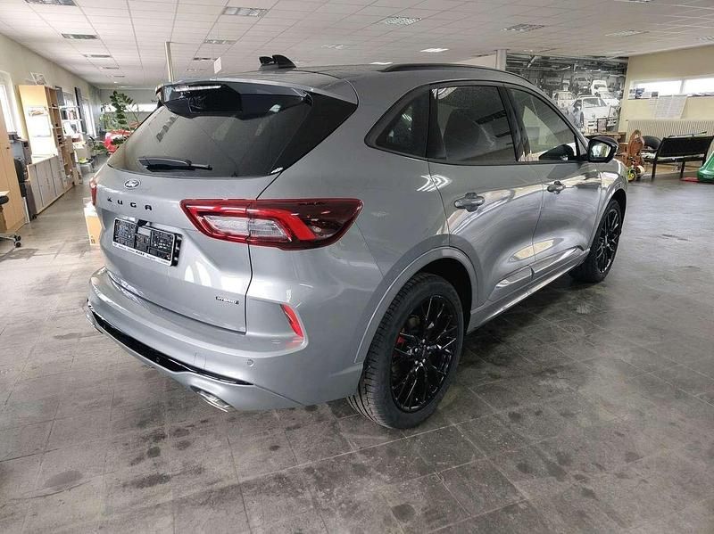 Neu Ford Kuga ST-Line X 179 PS (131 kW) 2026 Solarsilber SUV