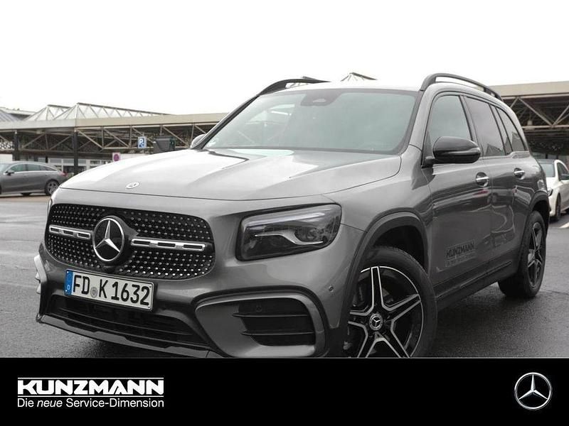Mountaingrau Gebraucht 2025 Mercedes GLB180 Advanced SUV | 43.690 € (Teuer) - Bild 1/4