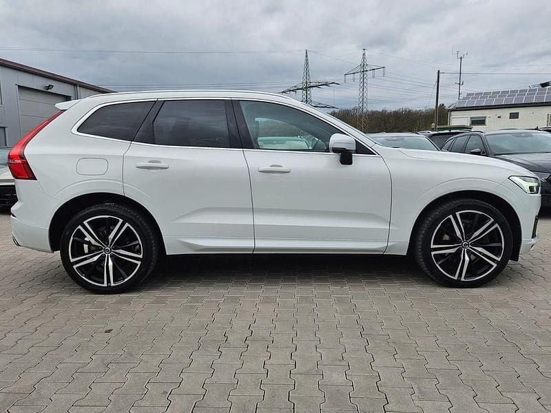 Gebraucht Volvo XC60 R-Design 150 PS (110 kW) 2018 Weiß SUV