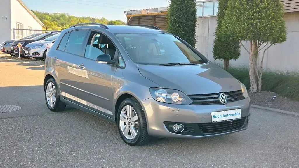 Gebraucht VW Golf Plus Match 105 PS (77 kW) 2012 Grau Van / Kleinbus