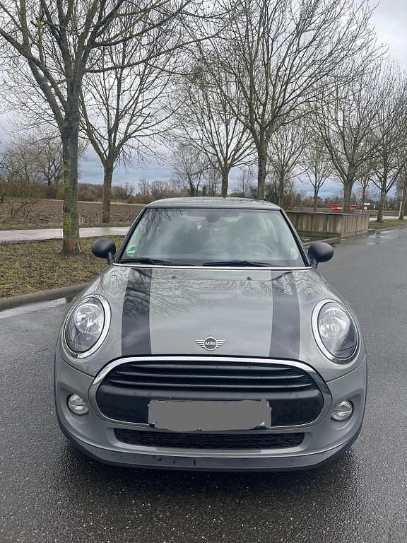 Gebraucht Mini ONE 102 PS (75 kW) 2019 Grau Kleinwagen