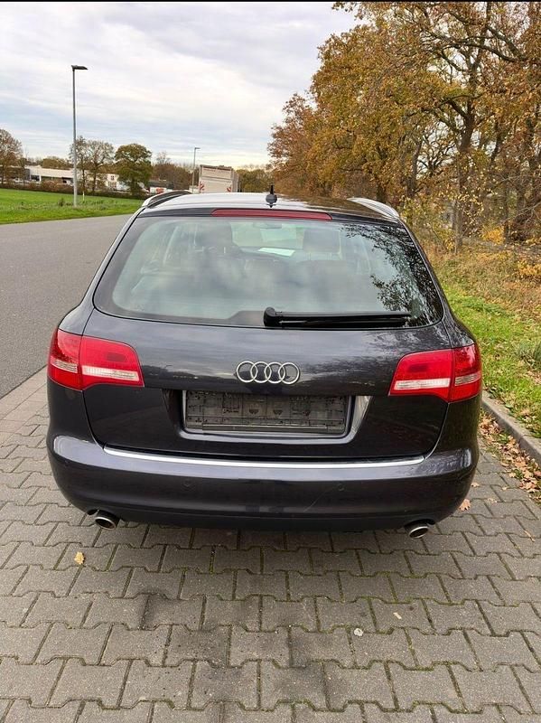 Gebraucht Audi A6 Ambiente 190 PS (139 kW) 2010 Grau Kombi