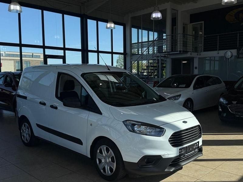 Gebraucht Ford Transit Trend 101 PS (74 kW) 2021 Weiß Limousine