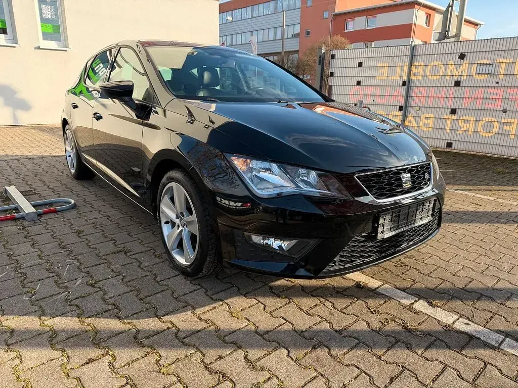 Gebraucht Seat Leon FR 125 PS (91 kW) 2015 Schwarz Limousine