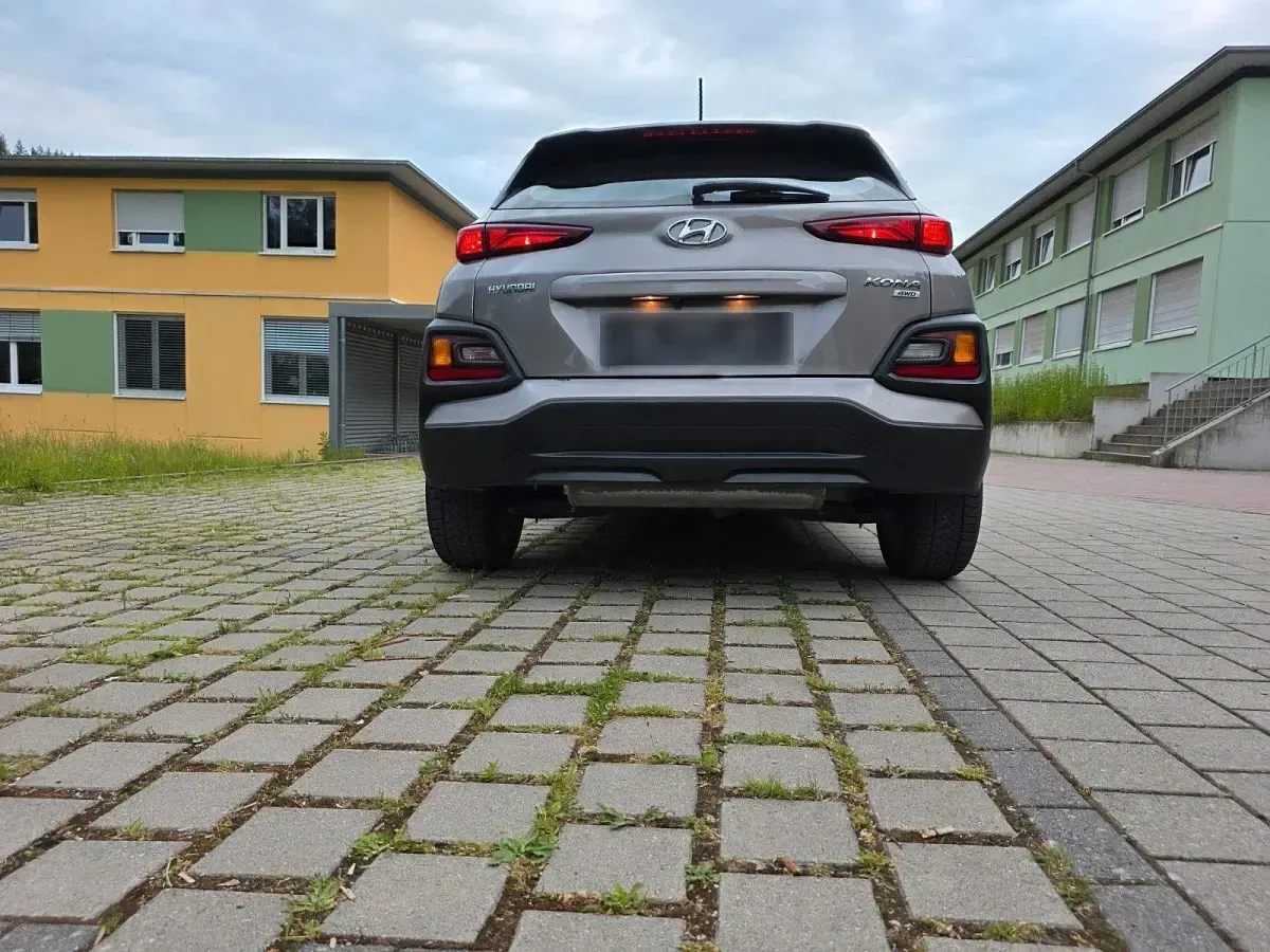 Gebraucht Hyundai Kona Premium 177 PS (130 kW) 2018 Grau SUV