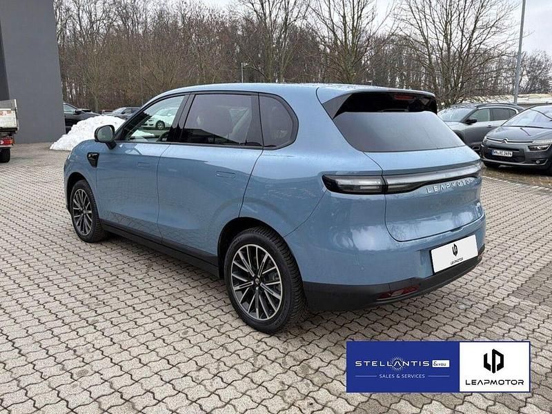 Gebraucht Leapmotor B10 160 kW (218 PS) 2025 Blau SUV