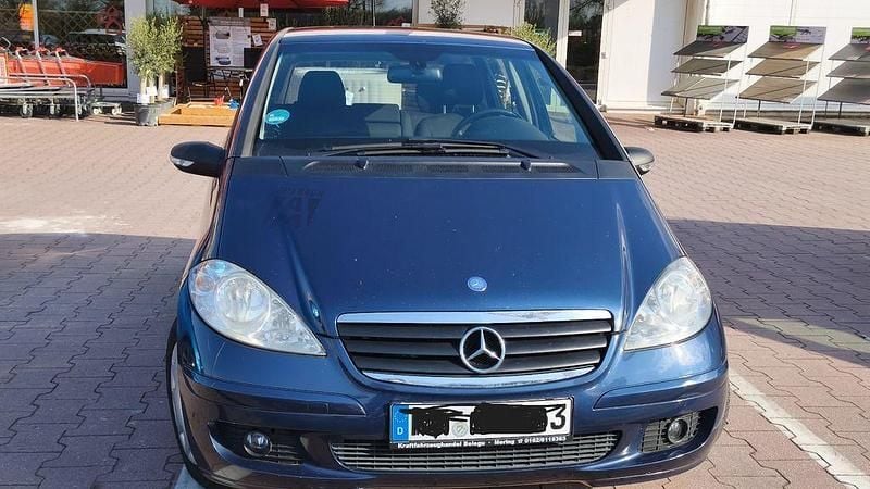 Gebraucht Mercedes A180 109 PS (80 kW) 2007 Blau Van / Kleinbus