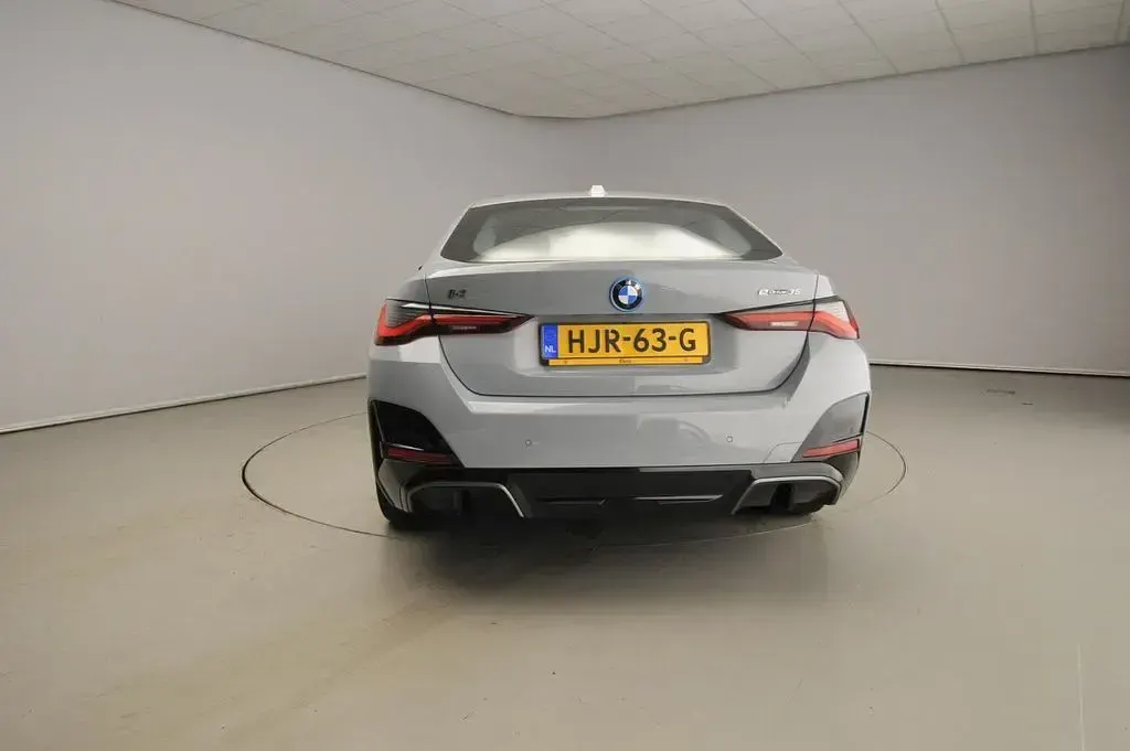 Gebraucht BMW i4 M Sport 210 kW (286 PS) 2025 Grau Limousine