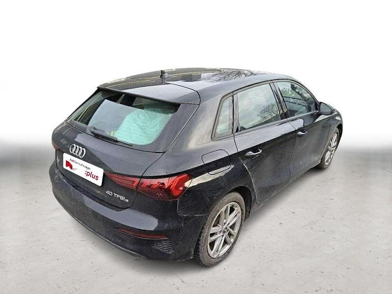 Gebraucht Audi A3 Sportback e-tron 204 PS (150 kW) 2023 Mythosschwarz metallic Kleinwagen