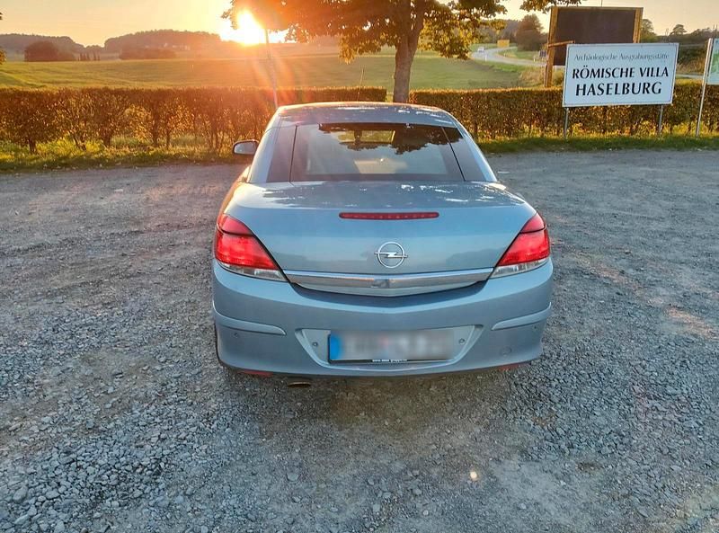 Gebraucht Opel Astra Cabriolet 150 PS (110 kW) 2008 Blau Cabrio