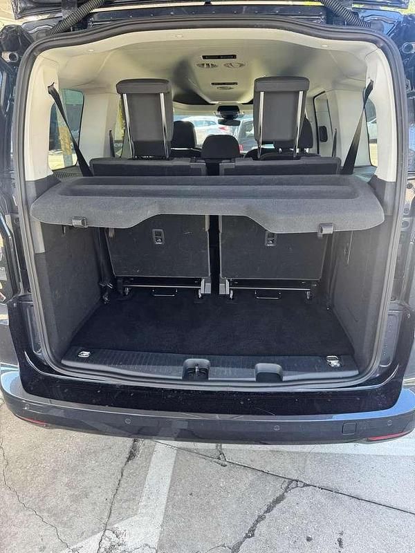 Gebraucht VW Caddy Maxi Life 150 PS (110 kW) 2025 Deep black perleffekt Van / Kleinbus