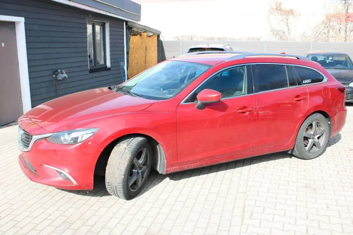 Gebraucht Mazda 6 Sports-Line 175 PS (128 kW) 2016 Rot Kombi
