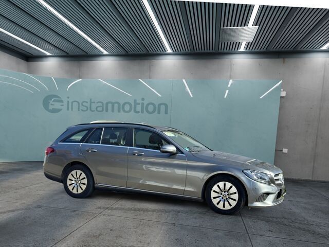 Gebraucht Mercedes C200 160 PS (117 kW) 2020 Grau Kombi