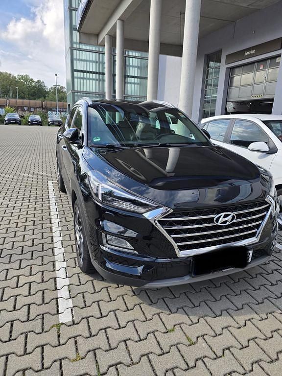 Schwarz Gebraucht 2019 Hyundai Tucson Premium SUV | 19.800 € (Fairer Preis) - Bild 1/4