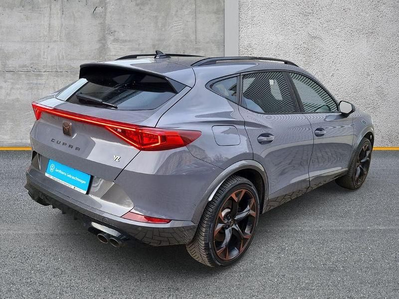 Używany Cupra Formentor VZ 310 KM (228 kW) 2024 Szary SUV