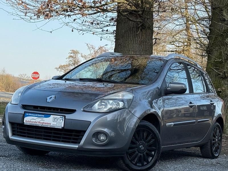 Gebraucht Renault Clio GrandTour Dynamique 101 PS (74 kW) 2011 Grau Kombi