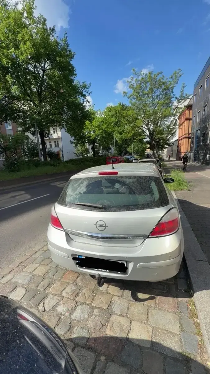 Gebraucht Opel Astra 105 PS (77 kW) 2004 Silber Kleinwagen