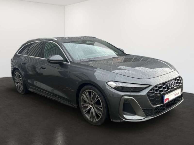 Gebraucht Audi A5 Ambiente 204 PS (150 kW) 2024 Daytonagrau perleffekt Coupé