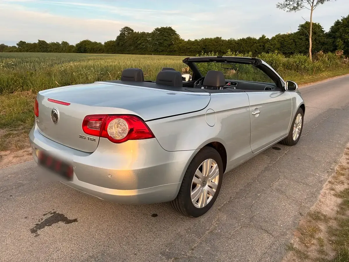 Gebraucht VW Eos 140 PS (102 kW) 2008 Silber Cabrio