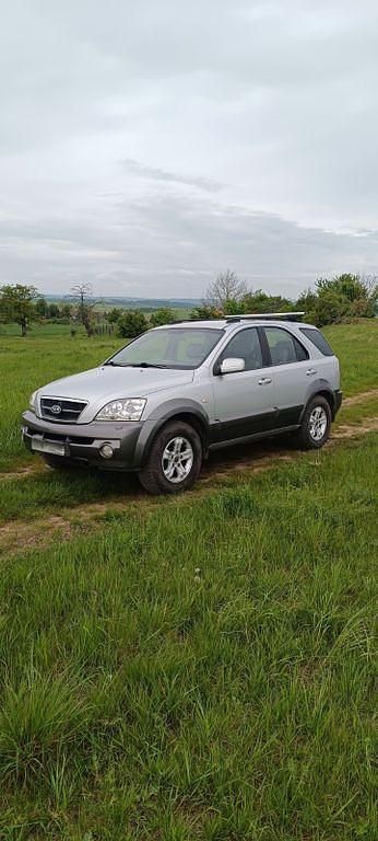 Grau Gebraucht 2004 Kia Sorento EX SUV | 2.500 € (Fairer Preis) - Bild 1/4