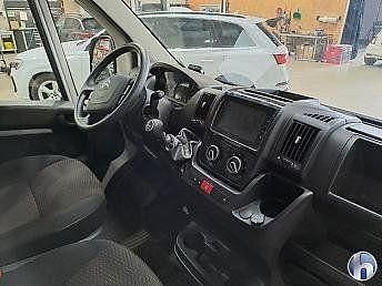 Gebraucht Citroën Jumper 140 PS (102 kW) 2024 Weiß Van / Kleinbus