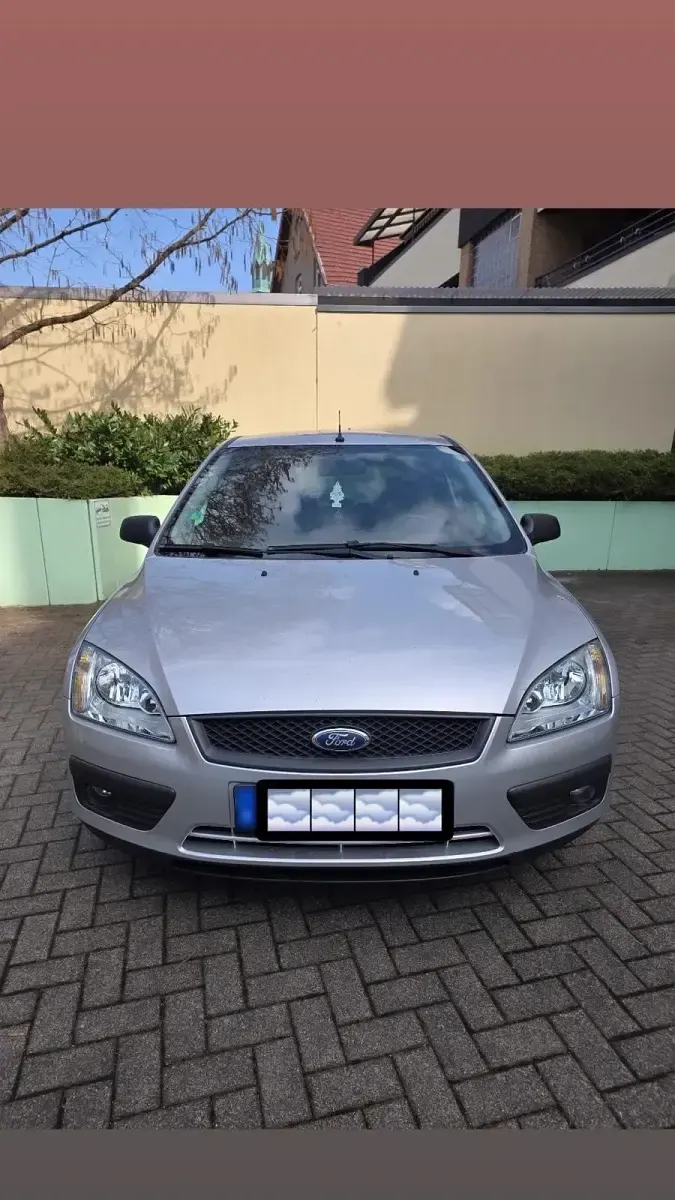 Occasion Ford Focus 101 ch (74 kW) 2005 Argent Citadine