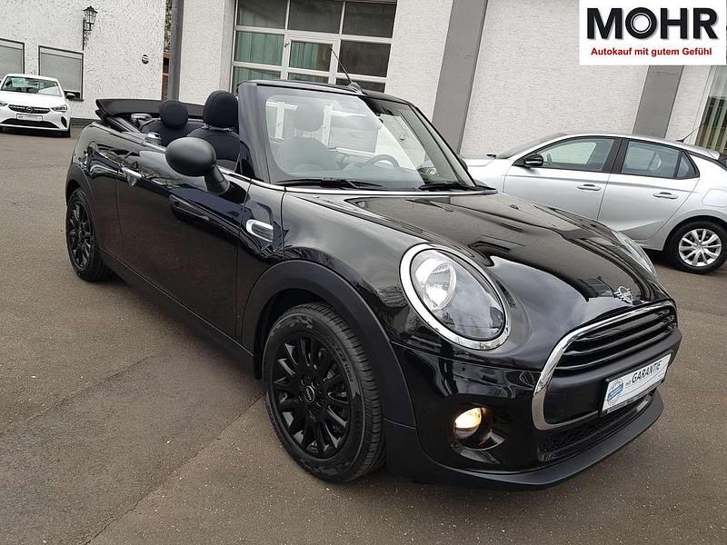 Gebraucht Mini One Cabriolet 102 PS (75 kW) 2019 Schwarz Cabrio
