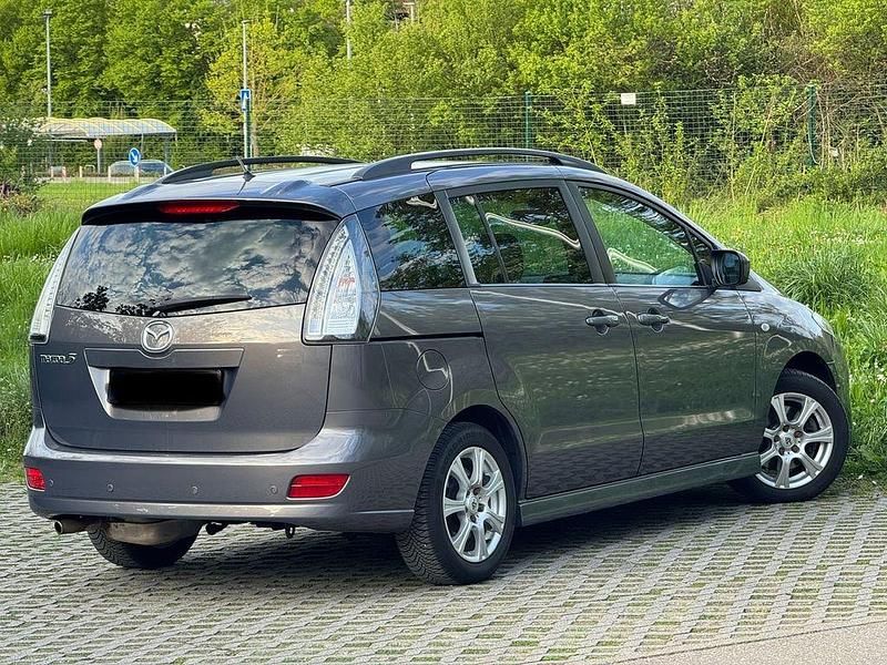 Usado Mazda 5 Active Plus 145 HP (106 kW) 2010 Cinzento Monovolume
